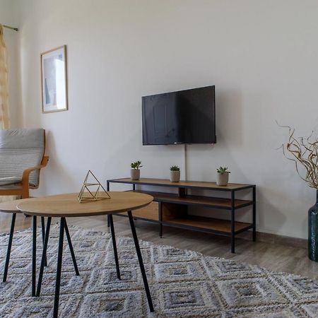 Almyros Aktis Seaview Apartment Kalamata Ngoại thất bức ảnh