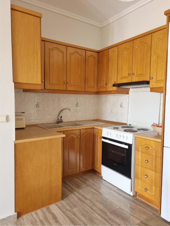 Almyros Aktis Seaview Apartment Kalamata Ngoại thất bức ảnh