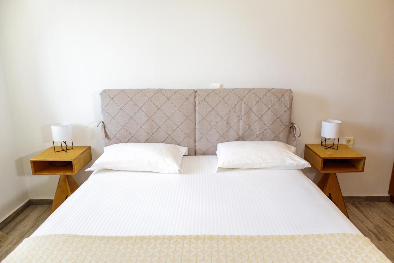 Almyros Aktis Seaview Apartment Kalamata Ngoại thất bức ảnh
