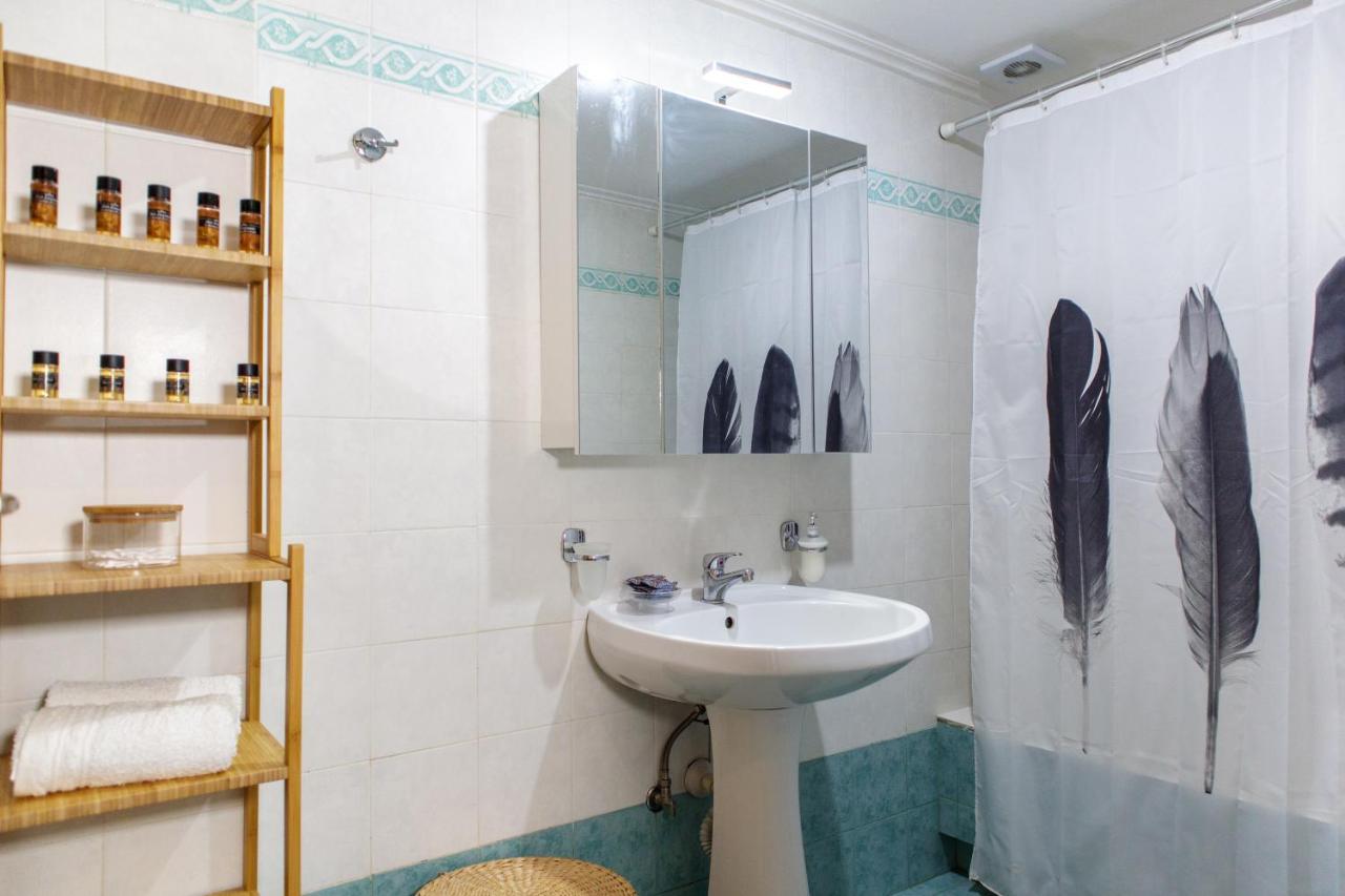 Almyros Aktis Seaview Apartment Kalamata Ngoại thất bức ảnh