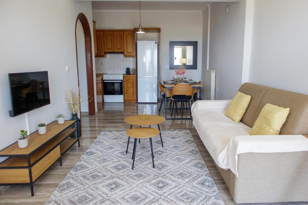 Almyros Aktis Seaview Apartment Kalamata Ngoại thất bức ảnh