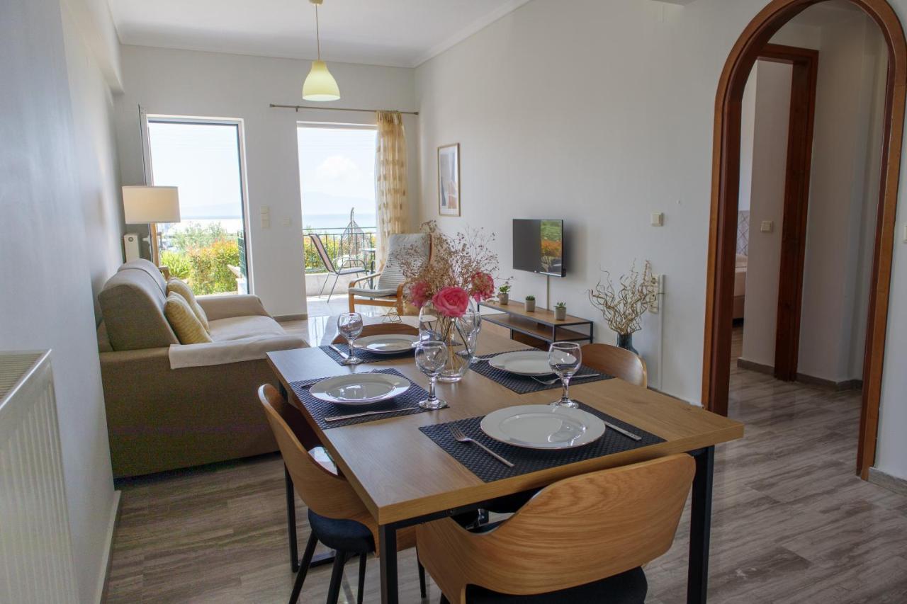 Almyros Aktis Seaview Apartment Kalamata Ngoại thất bức ảnh