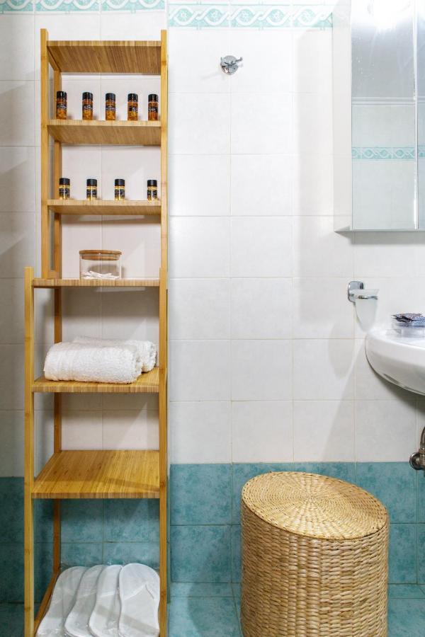 Almyros Aktis Seaview Apartment Kalamata Ngoại thất bức ảnh