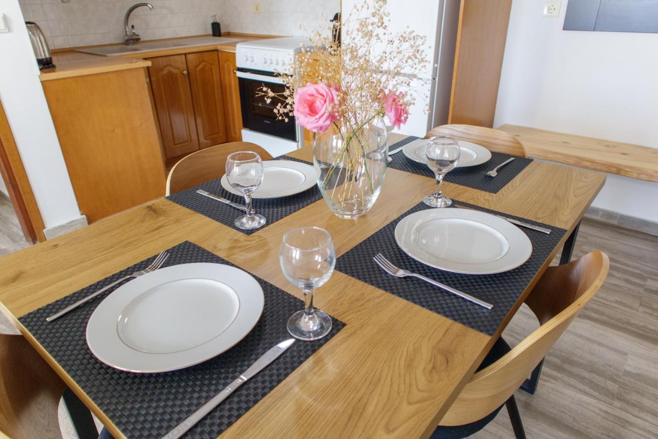 Almyros Aktis Seaview Apartment Kalamata Ngoại thất bức ảnh